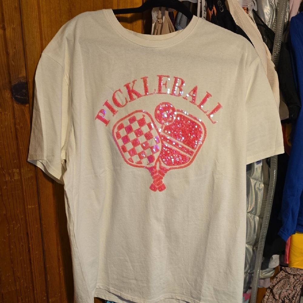 Pickleball Graphic T-Shirt - White and Pink